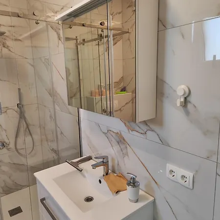 Aparthotel Zain 3*